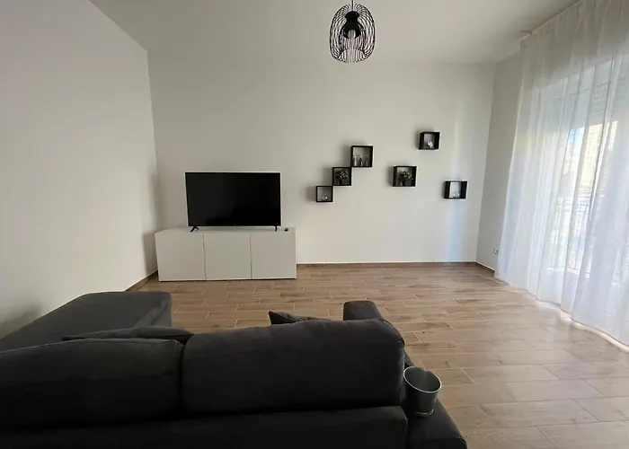 So.fi. Διαμέρισμα Σαν Μπενεντέτο ντελ Τρόντο